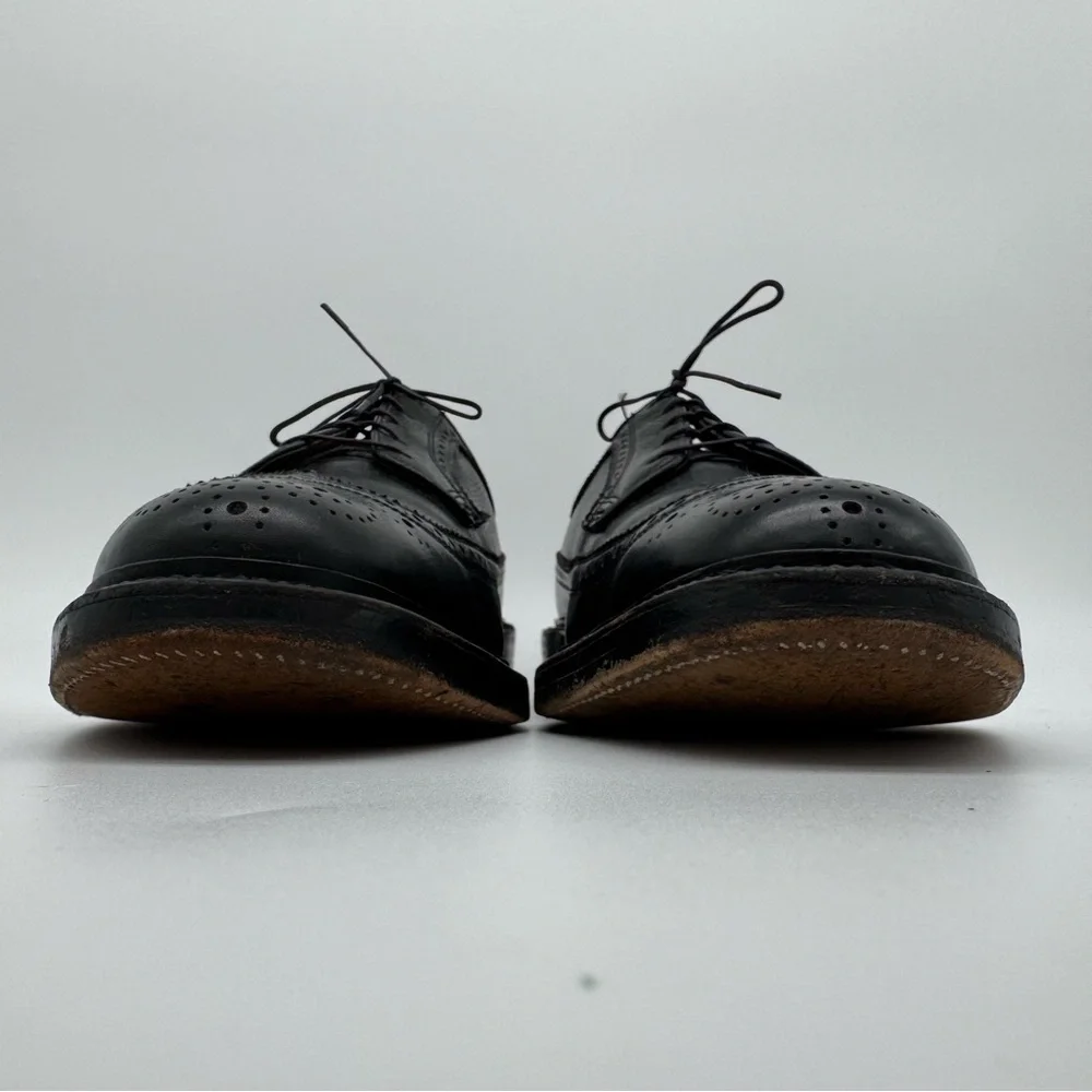 Florsheim Black Leather Long Wingtip Oxford Size 10.5 B